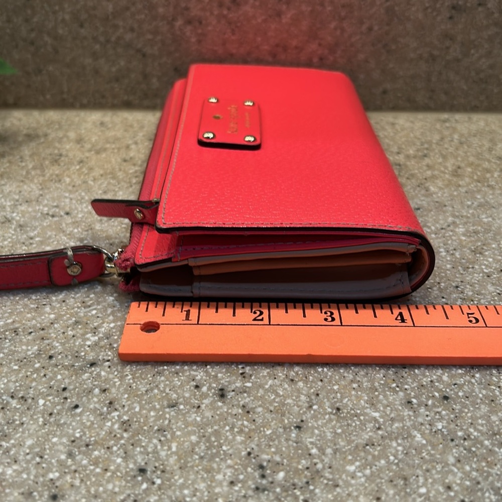 ❤️FINAL PRICE Kate Spade Layton Wellesley Neon Pink Leather Wristlet WLRU1779 - Picture 5 of 14